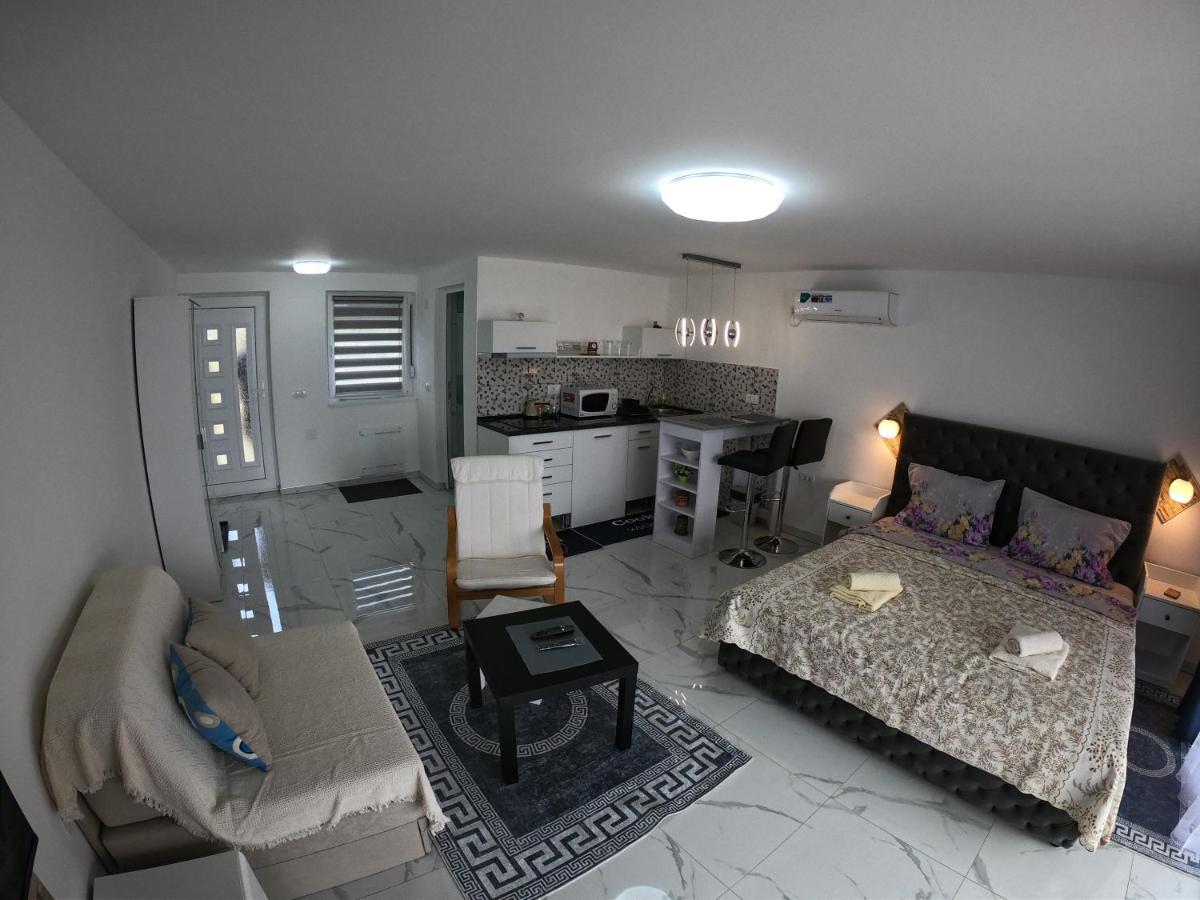 Vila Memphis Golubac Exterior photo